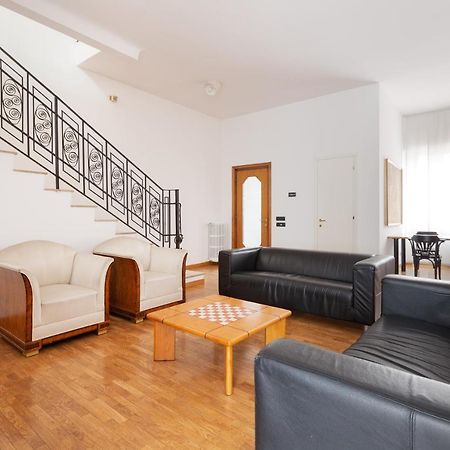 Ca' Stellini - Comoda Casa Indipendente Con Parcheggio Privato Milaan Buitenkant foto