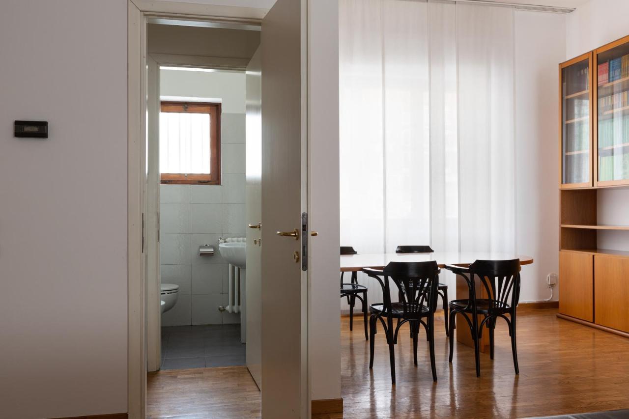 Ca' Stellini - Comoda Casa Indipendente Con Parcheggio Privato Milaan Buitenkant foto
